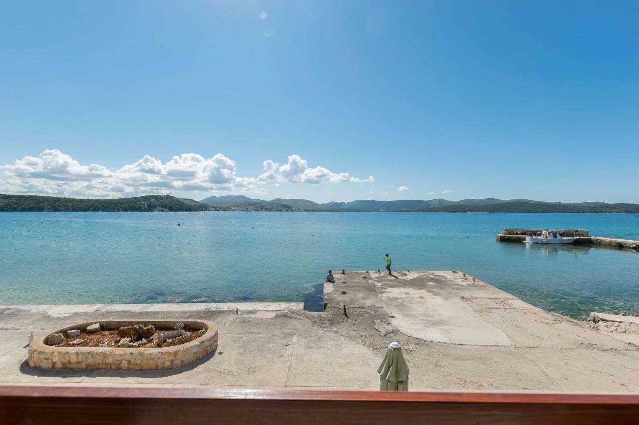 Apartment Island Dream クラパニ島 エクステリア 写真